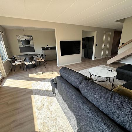 Boende Med Naerhet Till Golfbanan I Ahus Åhus Exterior foto