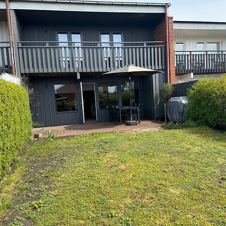 Boende Med Naerhet Till Golfbanan I Ahus Åhus Exterior foto